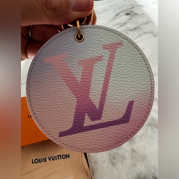 Louis Vuitton pink purple spring in the city bag charm keychain from Spring 2022 - Picture 3 of 9